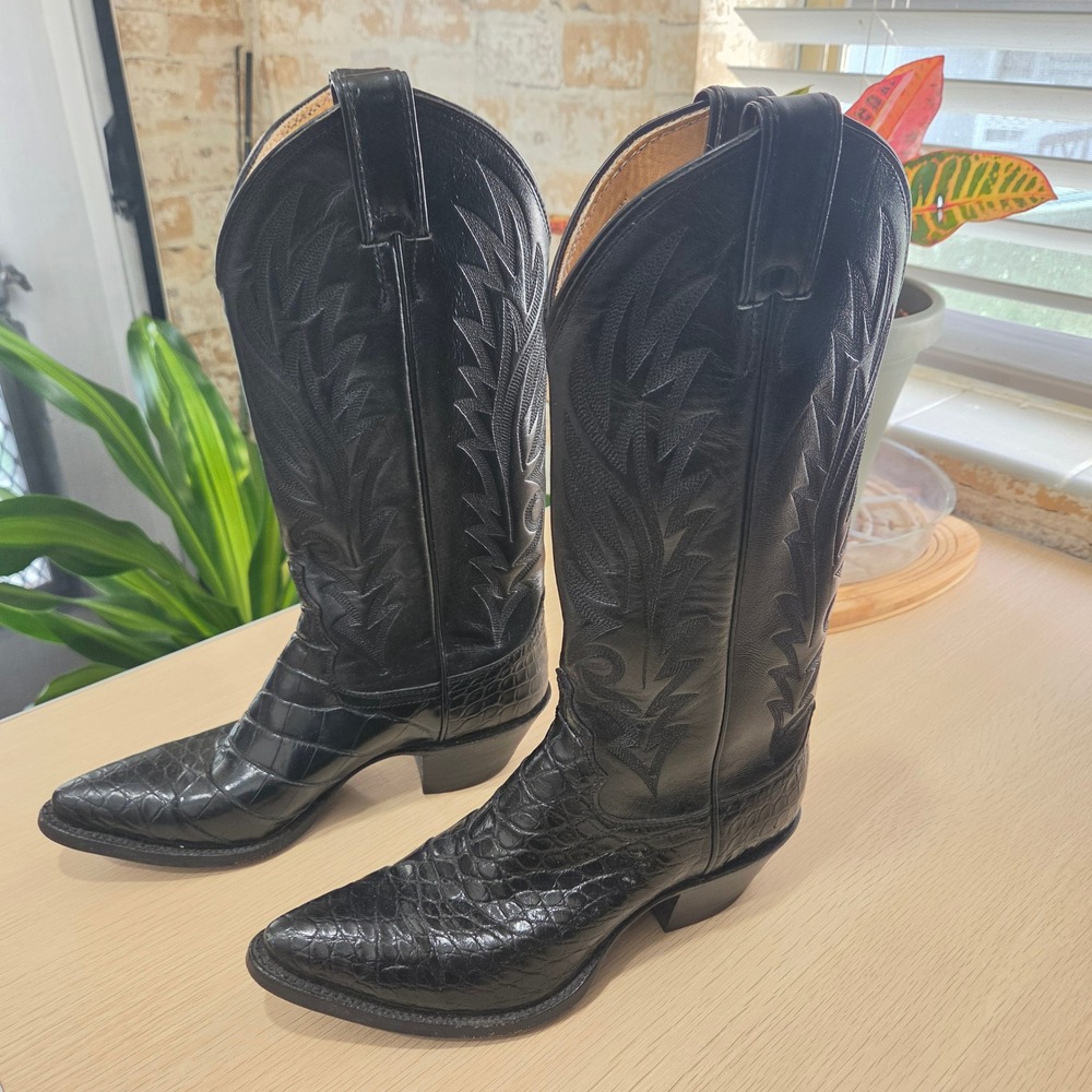 Justin Boots Black Embossed Leather Western Cowboy Boots